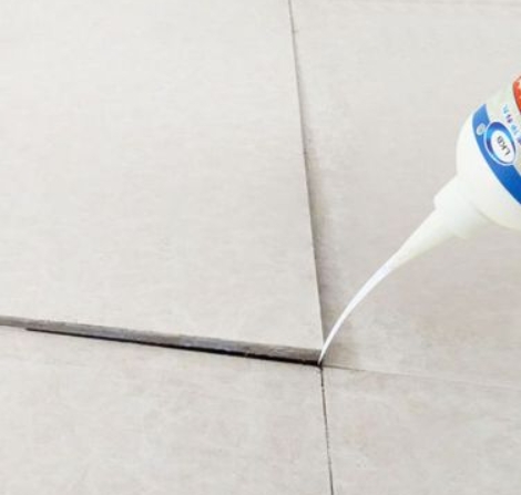 南郑瓷砖空鼓维修公司分享卫生间瓷砖脱落的原因可能有以下几点